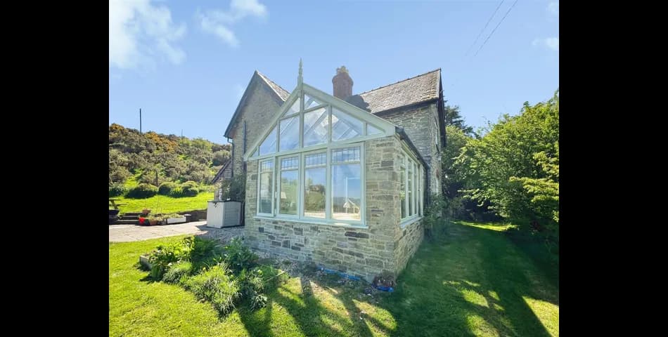 Property Image 0
